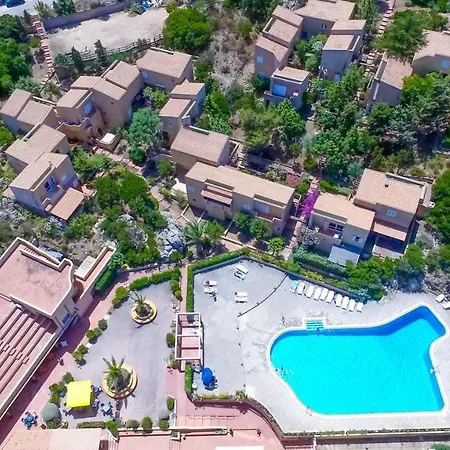 Costa Paradiso Apartments